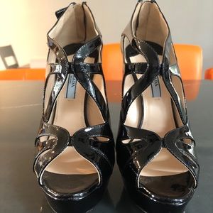 Prada zip back platform pump